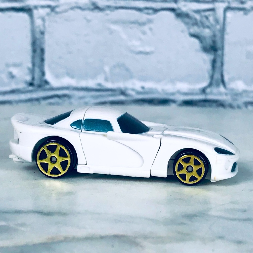 Hasbro Transformers Mini Con White Dodge Viper Car Rare Vintage 2001 Takara Toy